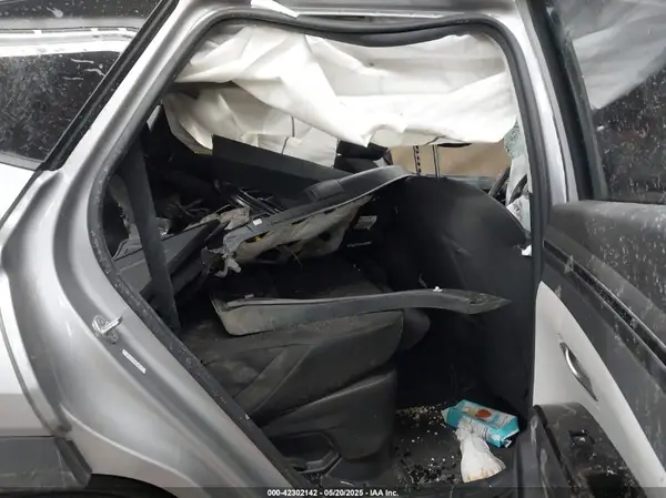 KM8JFCA14NU058491 2022 HYUNDAI TUCSON - Image 8