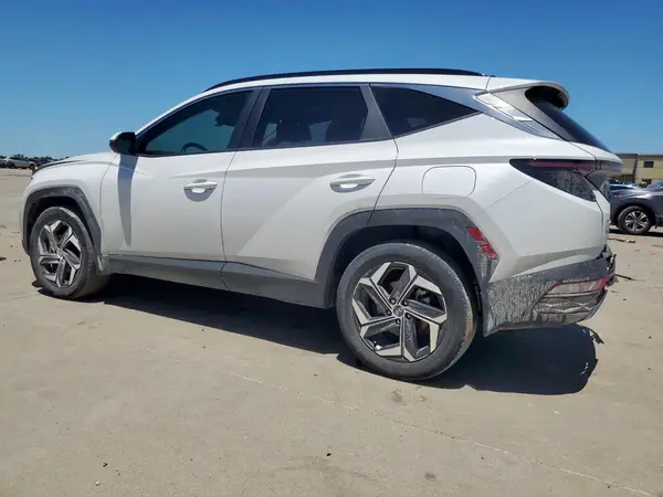 KM8JFCA14NU067580 2022 HYUNDAI TUCSON - Image 2