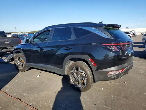 KM8JFCA14NU081589 2022 HYUNDAI TUCSON - Image 2