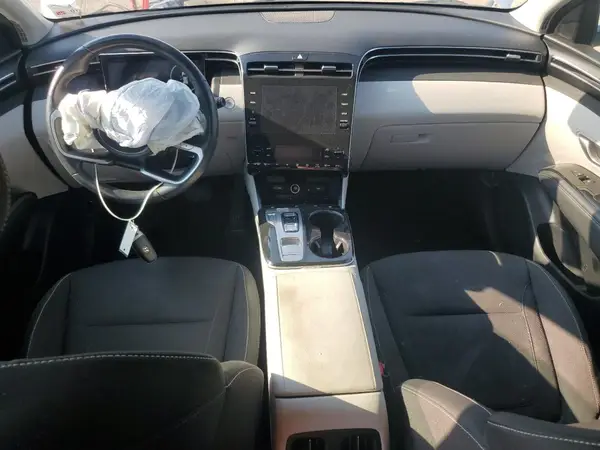 KM8JFCA15NU041523 2022 HYUNDAI TUCSON - Image 8