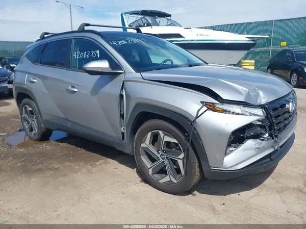 KM8JFCA15NU050688 2022 HYUNDAI TUCSON - Image 1