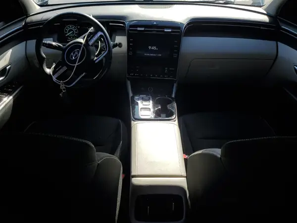 KM8JFCA15NU051940 2022 HYUNDAI TUCSON - Image 8
