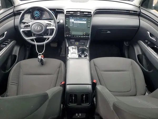 KM8JFCA15NU066695 2022 HYUNDAI TUCSON - Image 8
