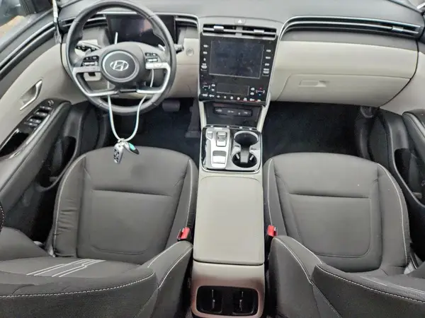 KM8JFCA15NU069483 2022 HYUNDAI TUCSON - Image 8