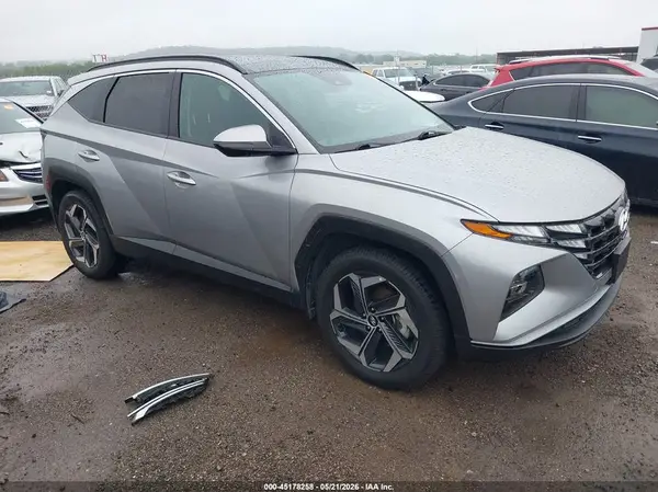 KM8JFCA16NU065748 2022 HYUNDAI TUCSON - Image 1