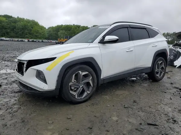 KM8JFCA16NU066981 2022 HYUNDAI TUCSON - Image 1