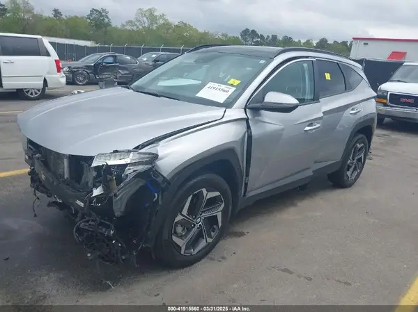 KM8JFCA16PU093696 2023 HYUNDAI TUCSON - Image 2