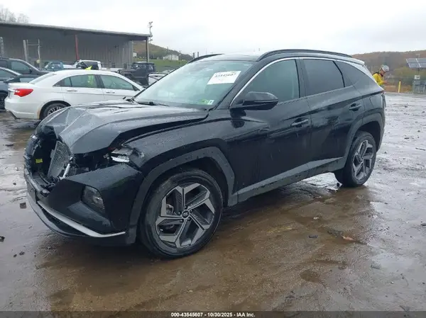 KM8JFCA17NU011052 2022 HYUNDAI TUCSON - Image 2
