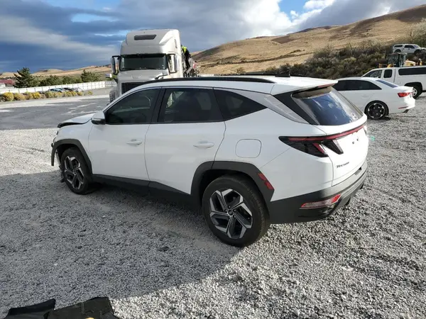 KM8JFCA17NU020091 2022 HYUNDAI TUCSON - Image 2