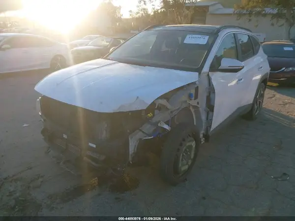 KM8JFCA17NU020124 2022 HYUNDAI TUCSON - Image 2