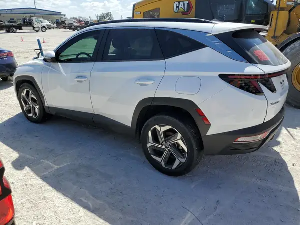 KM8JFCA17NU025341 2022 HYUNDAI TUCSON - Image 2