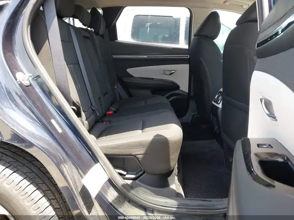 KM8JFCA17NU040955 2022 HYUNDAI TUCSON - Image 8