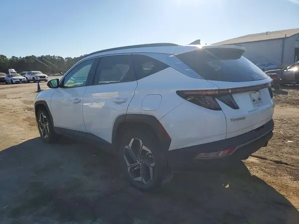 KM8JFCA17NU041524 2022 HYUNDAI TUCSON - Image 2