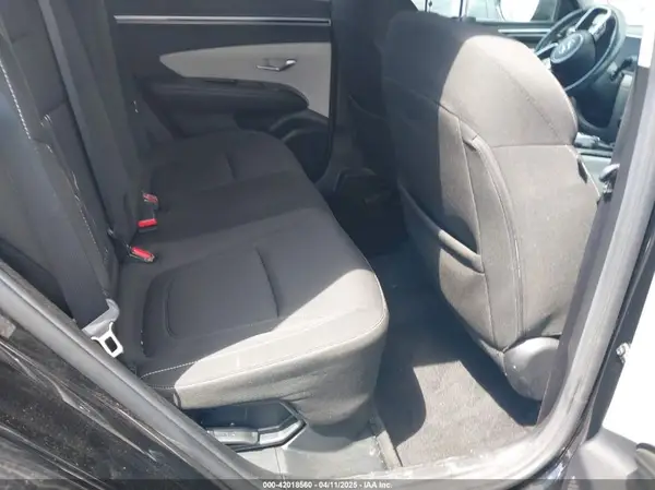 KM8JFCA17NU051776 2022 HYUNDAI TUCSON - Image 8