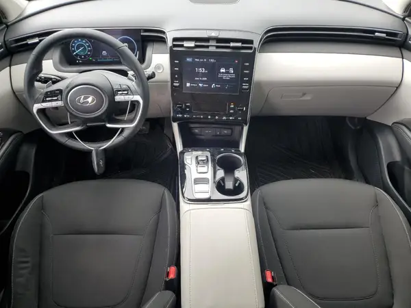 KM8JFCA17NU061675 2022 HYUNDAI TUCSON - Image 8