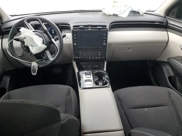 KM8JFCA17NU076919 2022 HYUNDAI TUCSON - Image 8