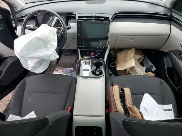 KM8JFCA17NU079965 2022 HYUNDAI TUCSON - Image 8