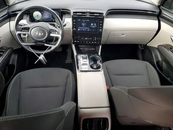KM8JFCA18NU016759 2022 HYUNDAI TUCSON - Image 8