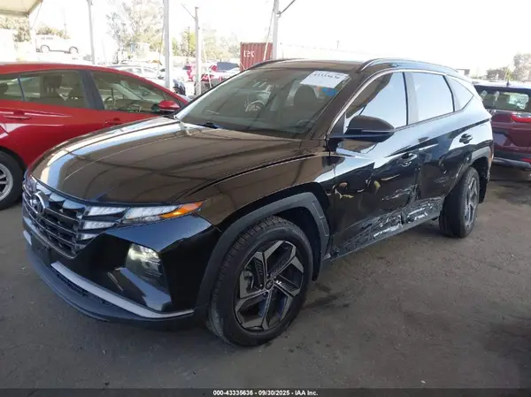 KM8JFCA18NU039376 2022 HYUNDAI TUCSON - Image 2