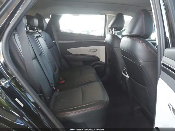 KM8JFCA18NU039376 2022 HYUNDAI TUCSON - Image 8