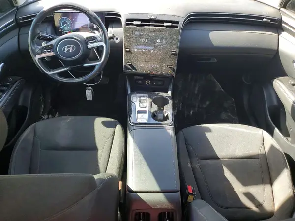 KM8JFCA18NU048997 2022 HYUNDAI TUCSON - Image 8