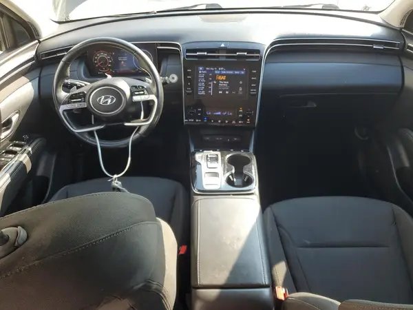 KM8JFCA18NU050412 2022 HYUNDAI TUCSON - Image 8