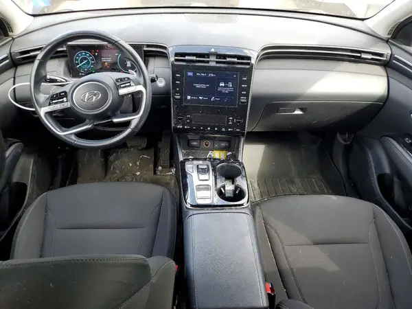 KM8JFCA18NU050622 2022 HYUNDAI TUCSON - Image 8