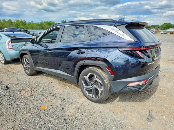 KM8JFCA18NU057943 2022 HYUNDAI TUCSON - Image 2