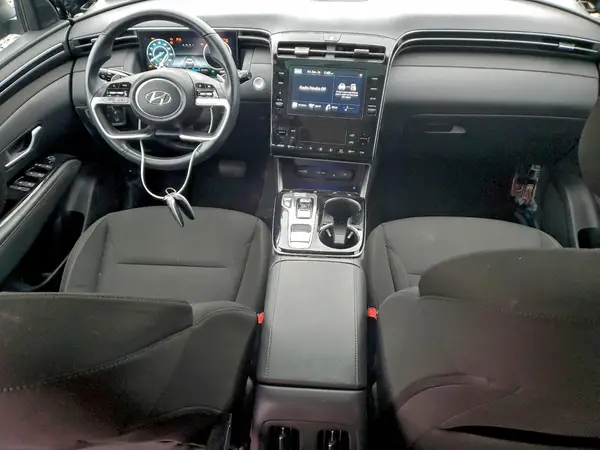 KM8JFCA18NU062284 2022 HYUNDAI TUCSON - Image 8