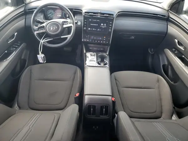 KM8JFCA19NU014521 2022 HYUNDAI TUCSON - Image 8