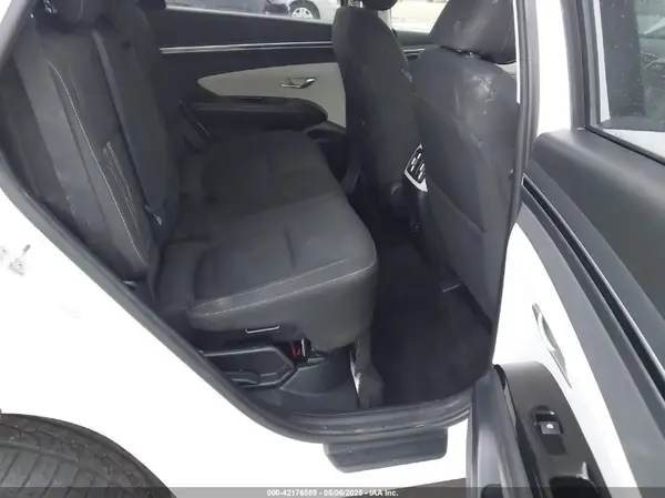 KM8JFCA19NU020089 2022 HYUNDAI TUCSON - Image 8