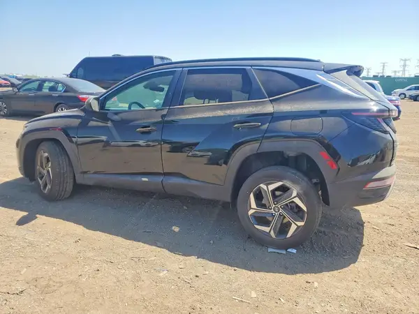 KM8JFCA19NU026393 2022 HYUNDAI TUCSON - Image 2