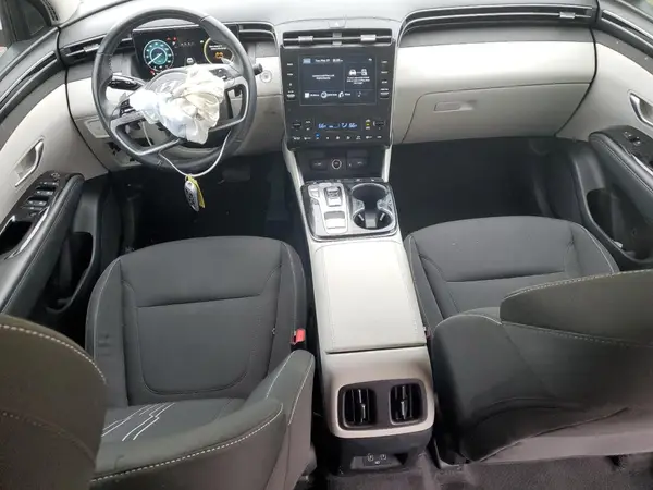 KM8JFCA19NU041234 2022 HYUNDAI TUCSON - Image 8