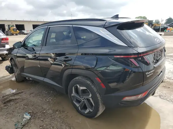 KM8JFCA19NU050872 2022 HYUNDAI TUCSON - Image 2