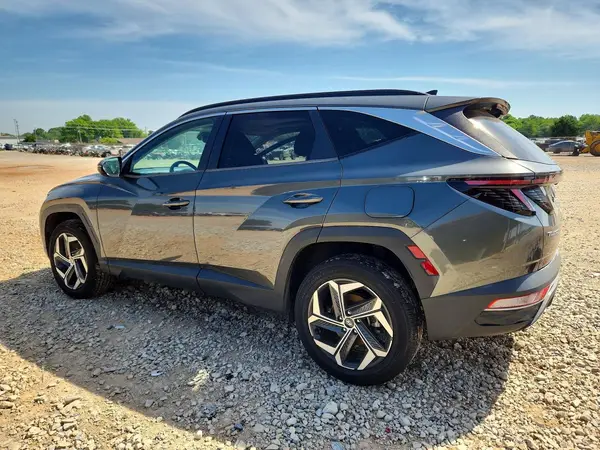 KM8JFCA19NU051567 2022 HYUNDAI TUCSON - Image 2