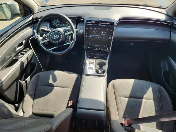 KM8JFCA19NU054565 2022 HYUNDAI TUCSON - Image 8