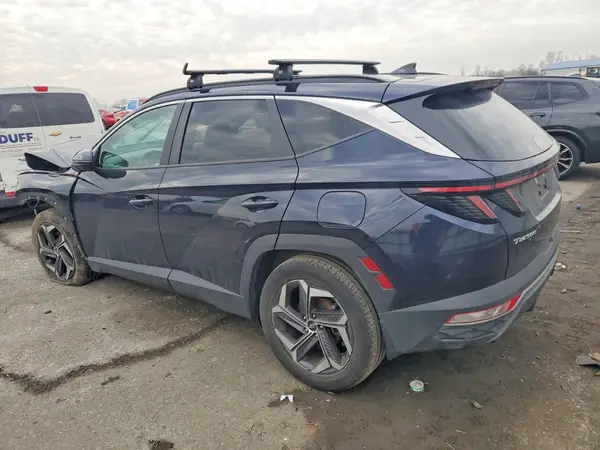 KM8JFCA19NU068112 2022 HYUNDAI TUCSON - Image 2