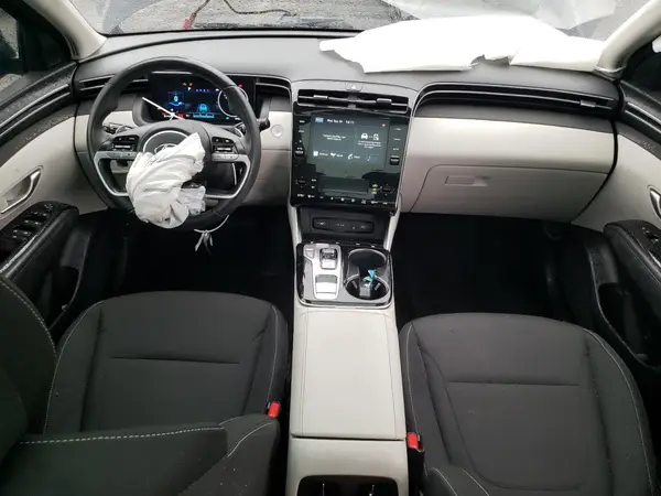 KM8JFCA19NU069535 2022 HYUNDAI TUCSON - Image 8