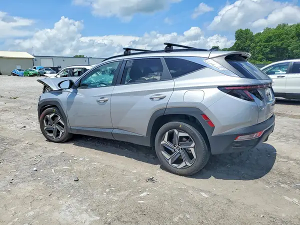 KM8JFCA19NU079496 2022 HYUNDAI TUCSON - Image 2