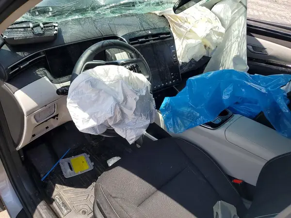 KM8JFCA19NU079496 2022 HYUNDAI TUCSON - Image 8
