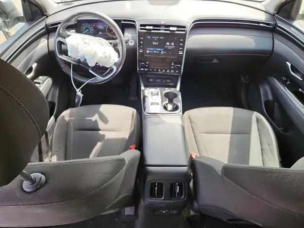 KM8JFCA1XNU017816 2022 HYUNDAI TUCSON - Image 8