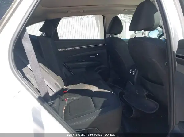 KM8JFCA1XNU034258 2022 HYUNDAI TUCSON - Image 8