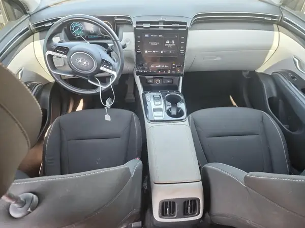 KM8JFCA1XNU035085 2022 HYUNDAI TUCSON - Image 8