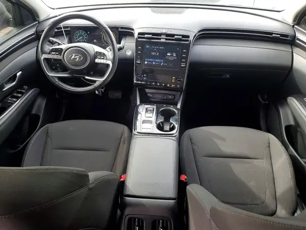 KM8JFCA1XNU035183 2022 HYUNDAI TUCSON - Image 8