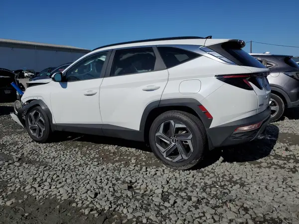 KM8JFCA1XNU043185 2022 HYUNDAI TUCSON - Image 2
