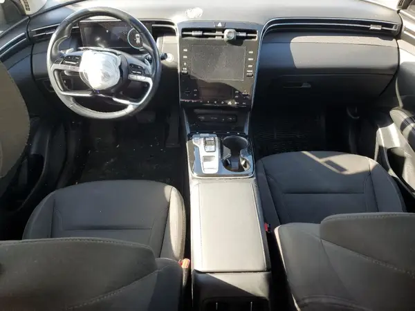 KM8JFCA1XNU043185 2022 HYUNDAI TUCSON - Image 8