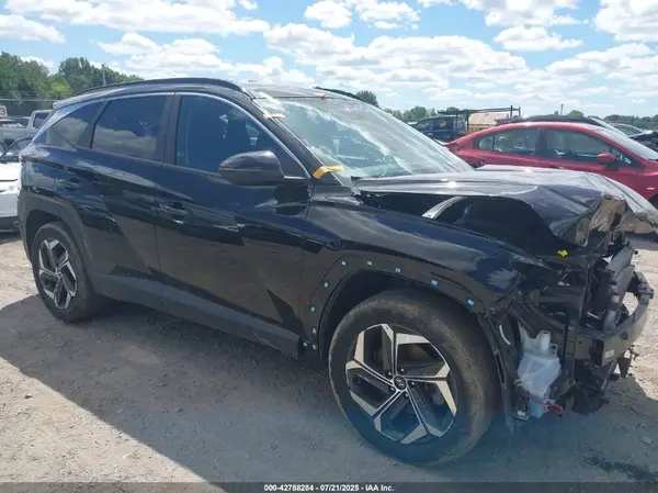 KM8JFCA1XNU068278 2022 HYUNDAI TUCSON - Image 1