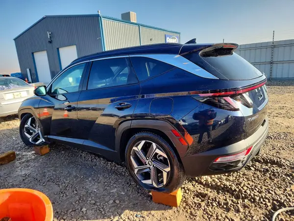 KM8JFCA1XPU135738 2023 HYUNDAI TUCSON - Image 2