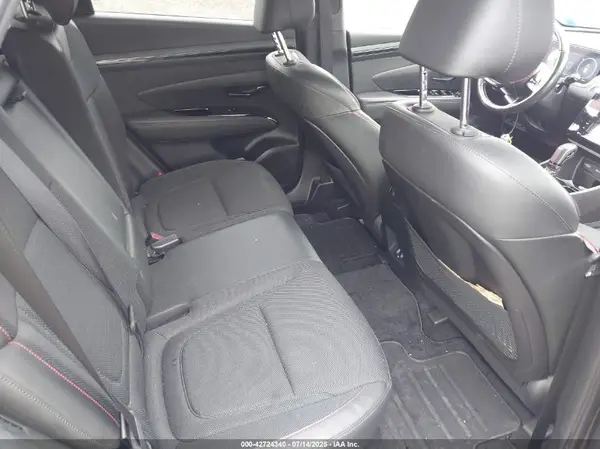 KM8JFCAE6PU207232 2023 HYUNDAI TUCSON - Image 8