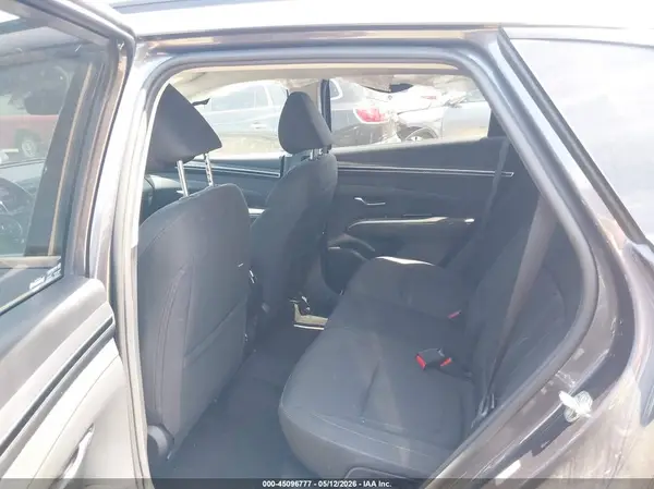 KM8JFCAE7NU109534 2022 HYUNDAI TUCSON - Image 8